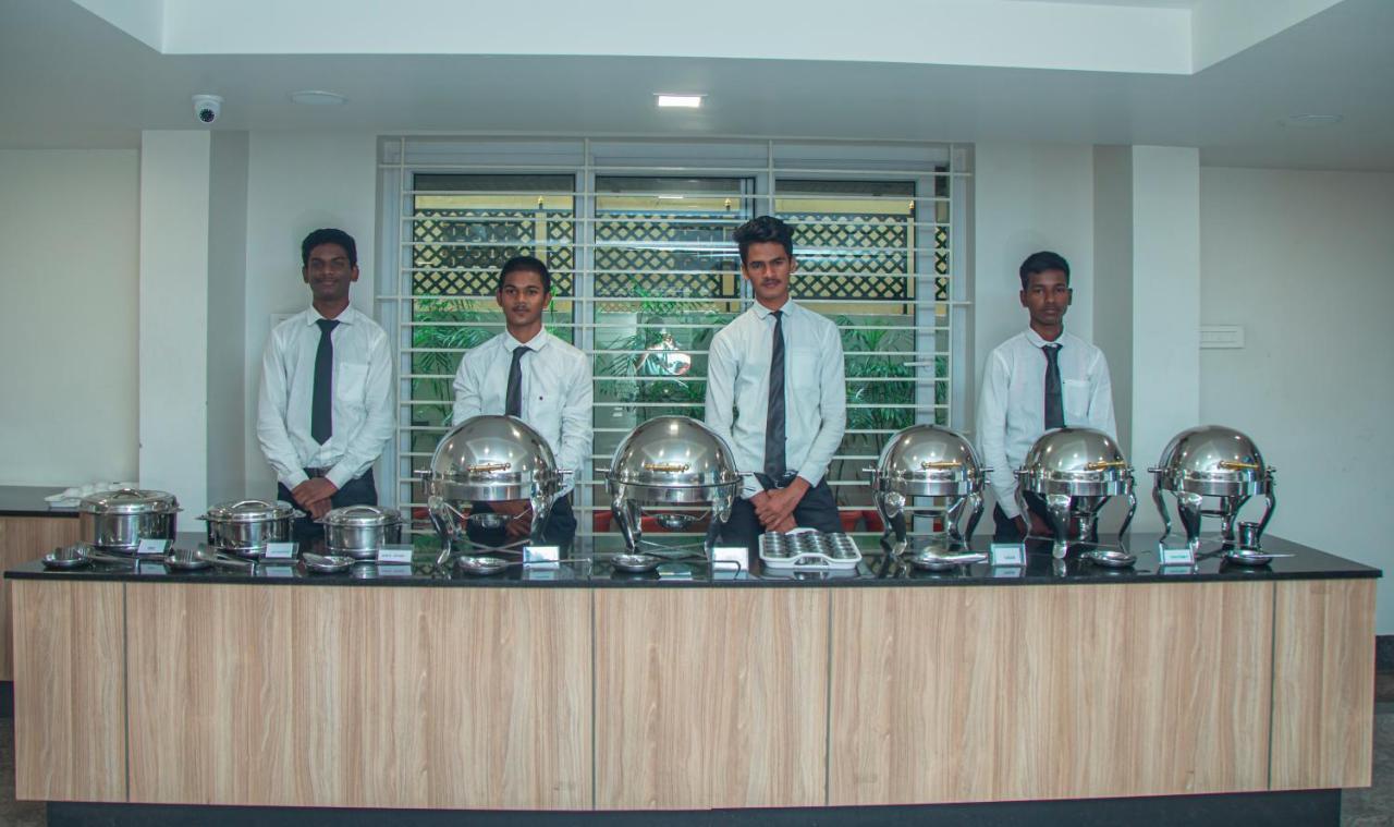 Park Avenue Suites Coimbatore Exterior foto